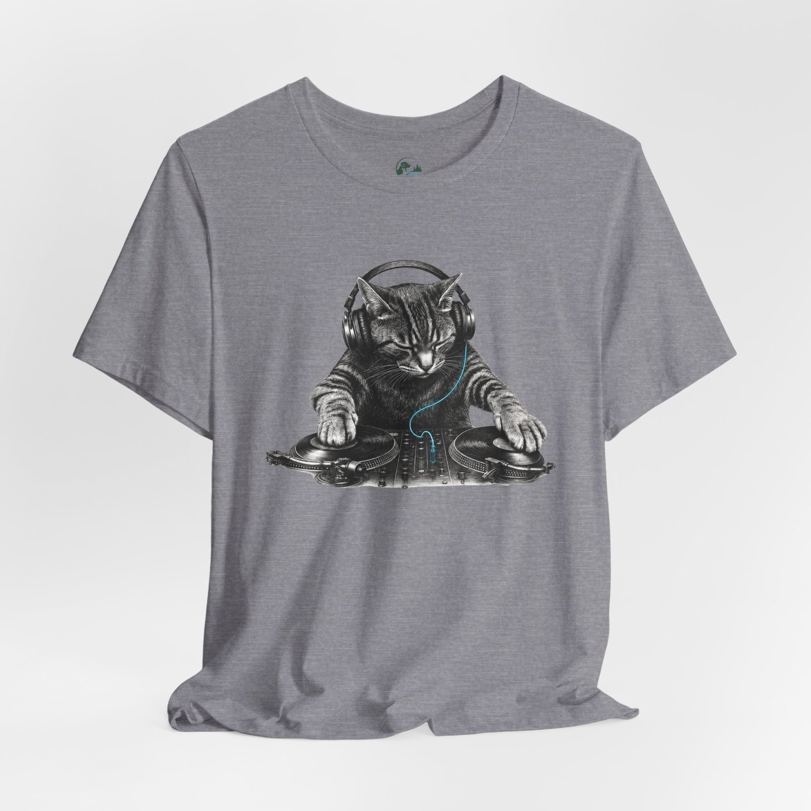 DJ Cat T-Shirt | Funny Cat DJ Graphic Tee with Turntables & Headphones | Music Producer Shirt | EDM, House, Techno & Vinyl - Image 36