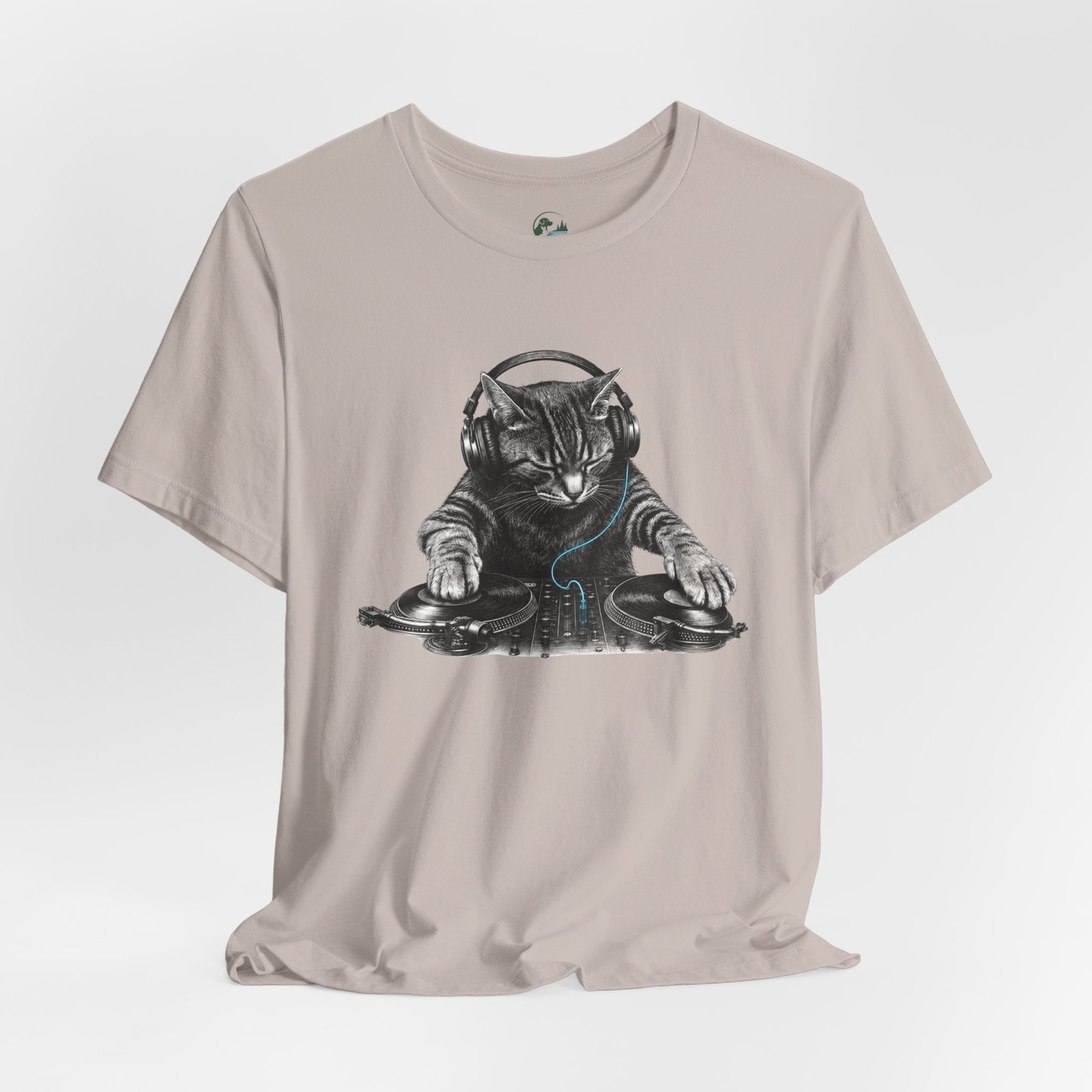 DJ Cat T-Shirt | Funny Cat DJ Graphic Tee with Turntables & Headphones | Music Producer Shirt | EDM, House, Techno & Vinyl - Image 30