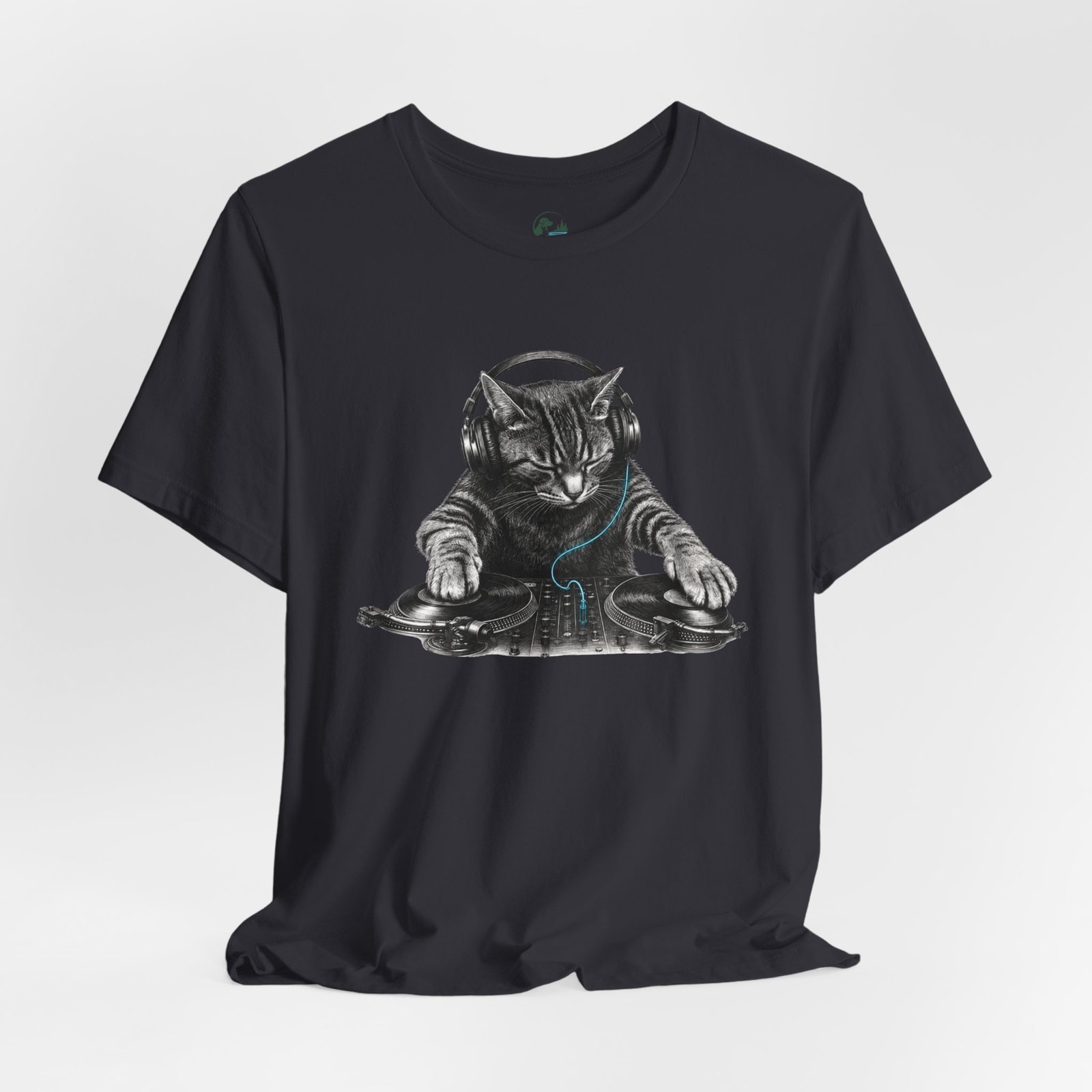 DJ Cat T-Shirt | Funny Cat DJ Graphic Tee with Turntables & Headphones | Music Producer Shirt | EDM, House, Techno & Vinyl - Image 27